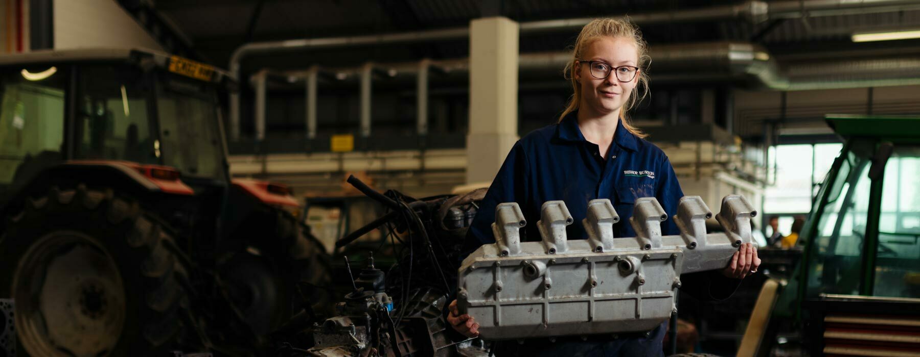Engin banner College student in Engineering workshop